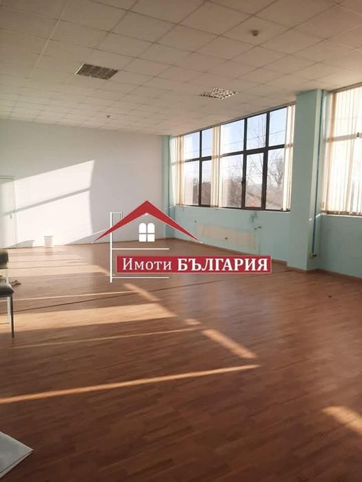 Продава се Промишлена сграда в Баня - 1420 кв.м за 1057 €/кв.м - Снимка #1