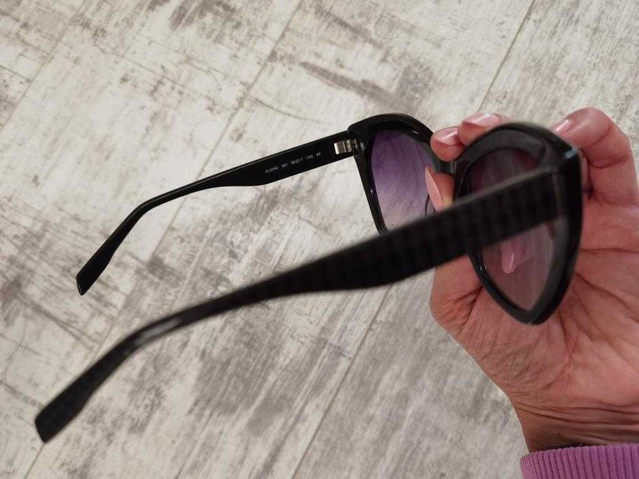 Слънчеви очила KARL LAGERFELD