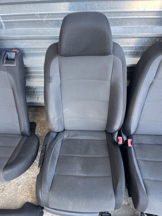 Салон плат оригинален за Golf 6 комби ном 491