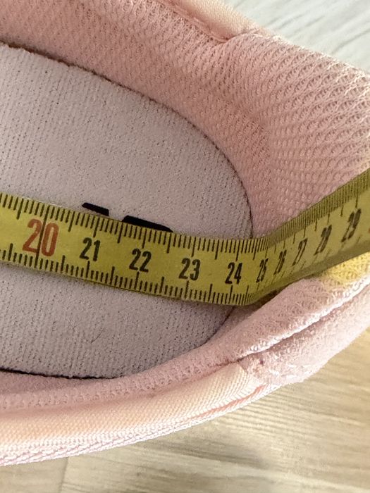 New Balance 327 roz cu logo alb marimea 38 noi originali