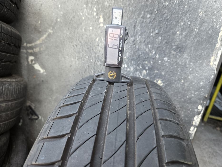 2бр. 185 60 15 Michelin летни.