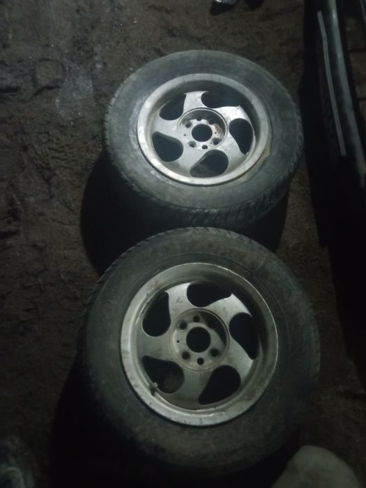 Продам титанки с летней резиной