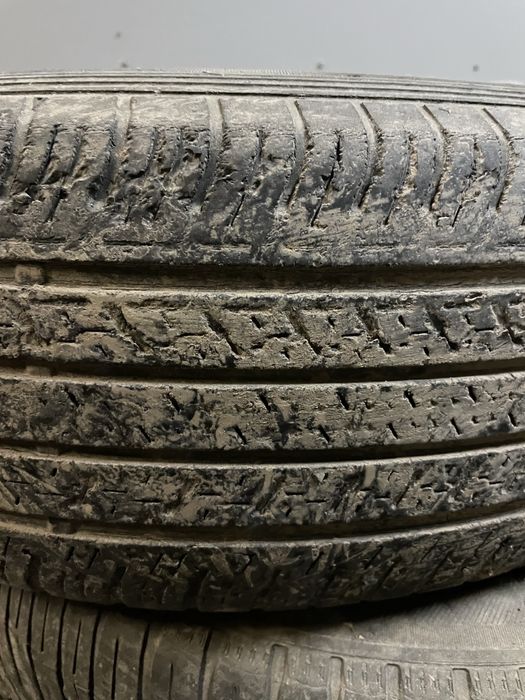 Продам шины всесезонные