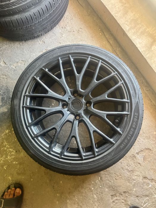 Diska balon jentra un 215/45 R17