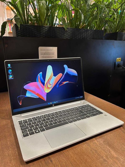 Laptop HP ProBook 450 G8 - i5 Gen 11, SSD 256 GB, 8 GB RAM