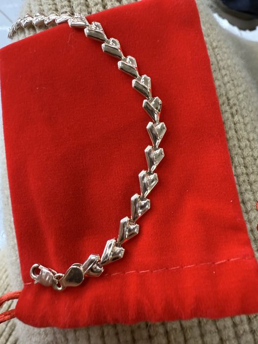 Продам золотой браслет россия