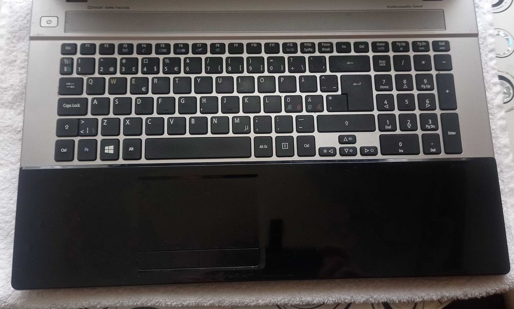 Laptop 17,3" Acer Aspire V3-771, i5-2520M, 8 GB RAM, SSD+HDD