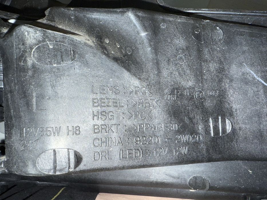 Продам противотуманки на Santa fe