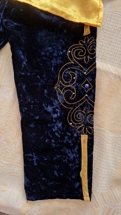 Костюм қазақша 7000 тенге