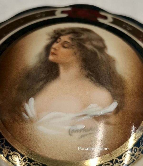 Порцеланова кутия за бижута