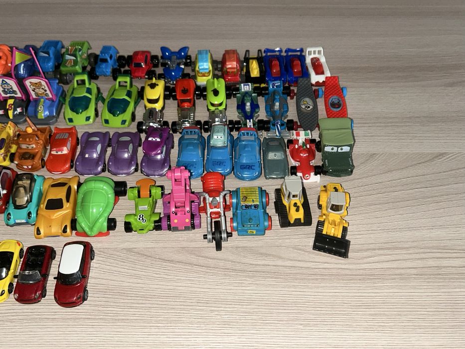 Киндер игрушки