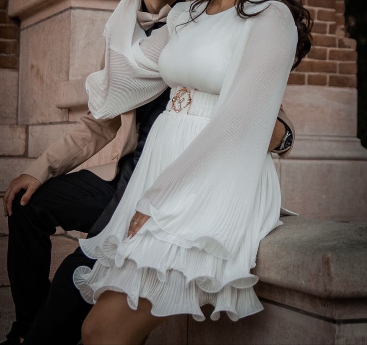 Rochie albă, vaporoasă și elegantă !