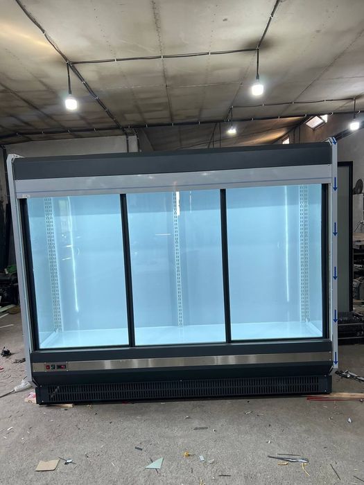 Витрина холодильник горка