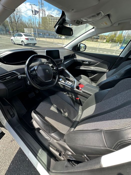 Peugeot 3008 1.2 PureTech 130 CP Allure 2020