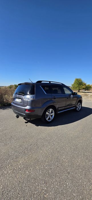 MITSUBISHI Outlander 2012 — imagine 3