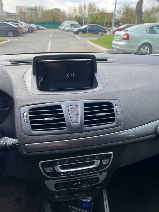 RENAULT Megane 2015 — imagine 4