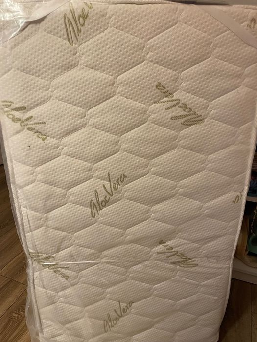 Бебешки матрак за кошара