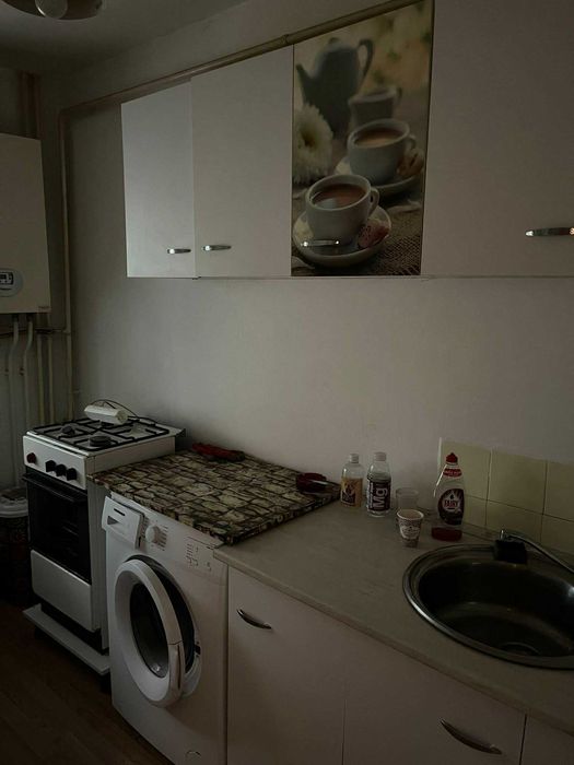 Vand apartament cu o camera in Iasi, strada Prof Ioan Paul .