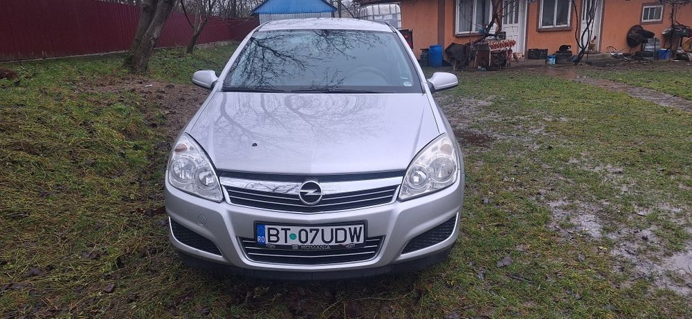 Vând Opel Astra H