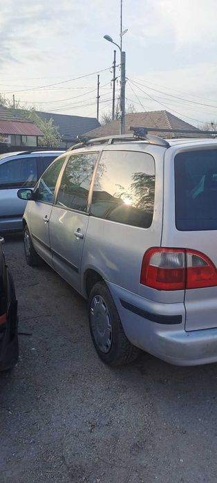 FORD Galaxy 0 — imagine 3