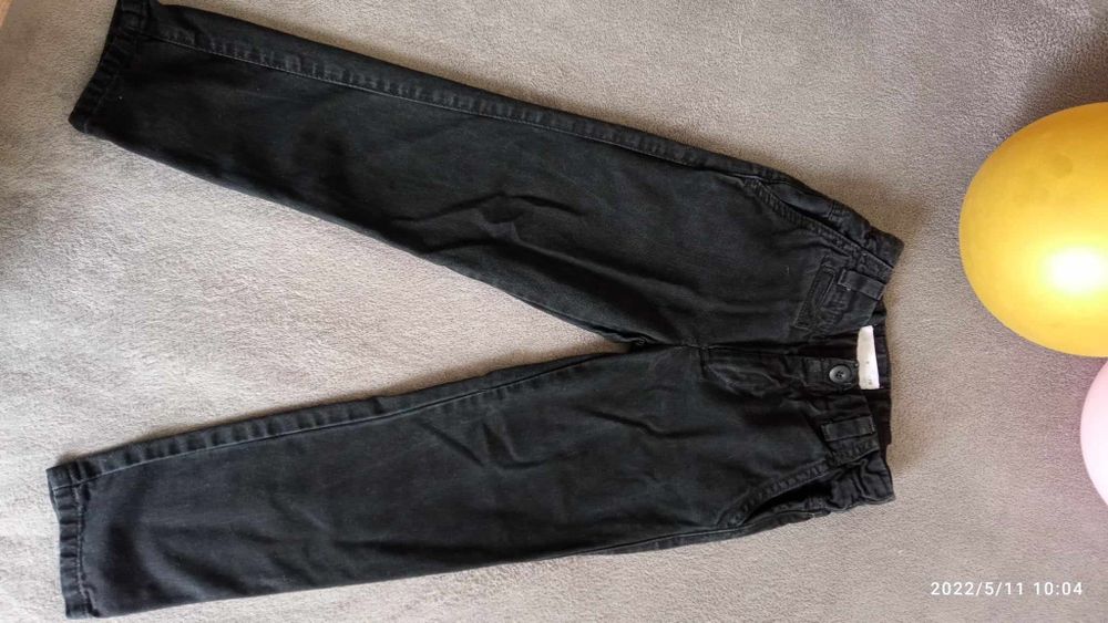 Детски панталони на H&M