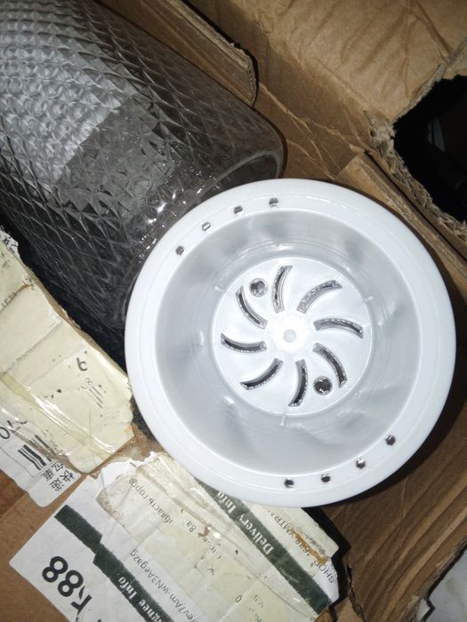 Продам горшки для цветов