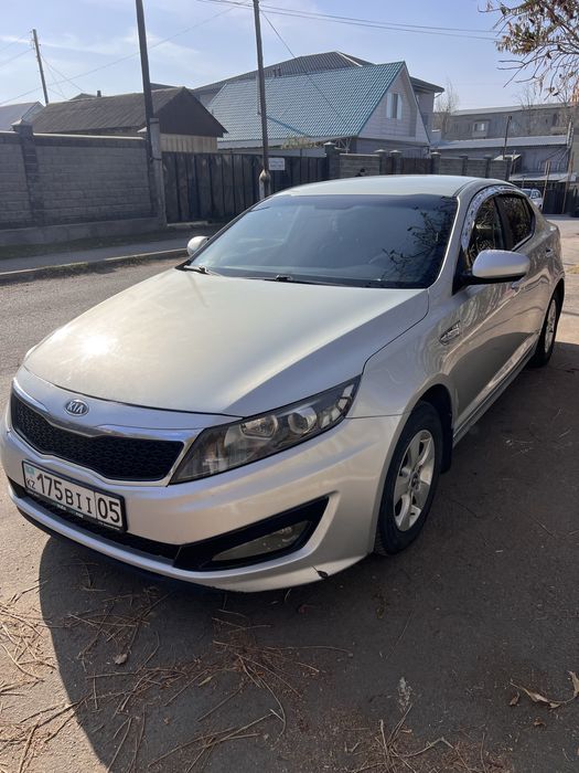 Kia K5 2011 года