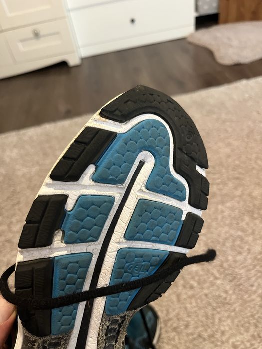 Asics Gel-Nimbus 20-оригинални маратонки