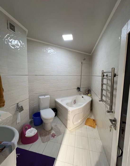 Pushkin metro yonida