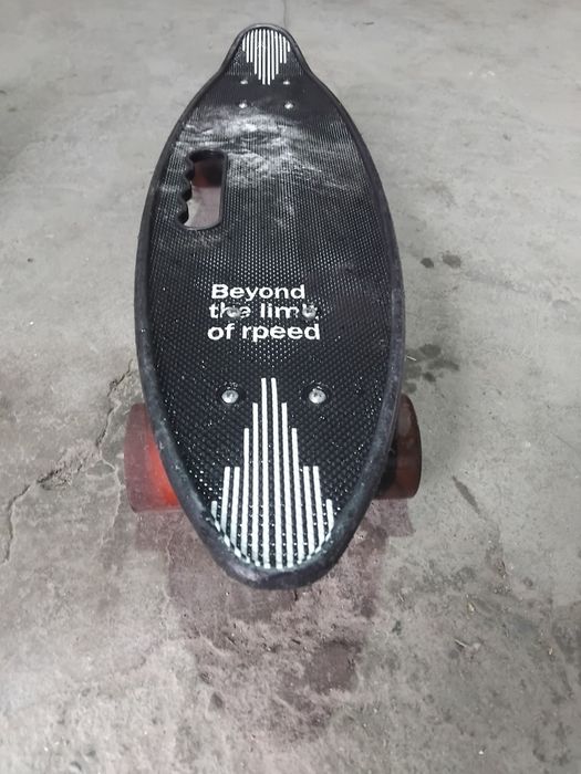 Скейт борт чёрный