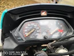 Schimb Honda Dominator NX650 cu Toyota Aygo/ Citroen C1/ Peugeot 107