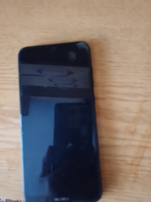 Продавам телефон huawei в много добро състояние . Телефона работи отлично и е готов за употреба от  новият си  собственик.