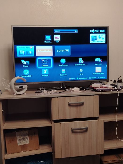 Продам  телевизор Samsung Smart TV