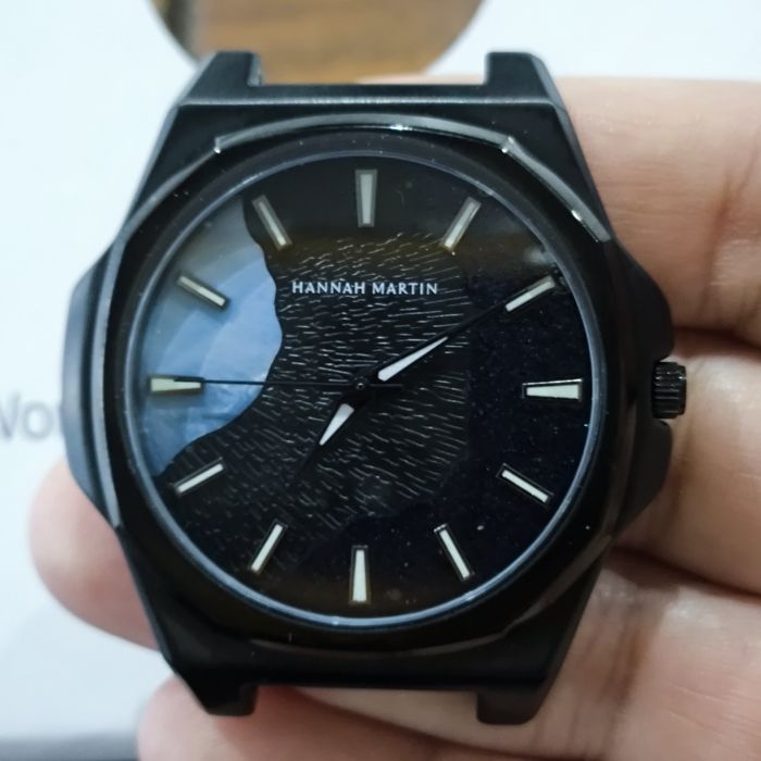 Ръчен часовник Hannah Martin. Пълен комплект