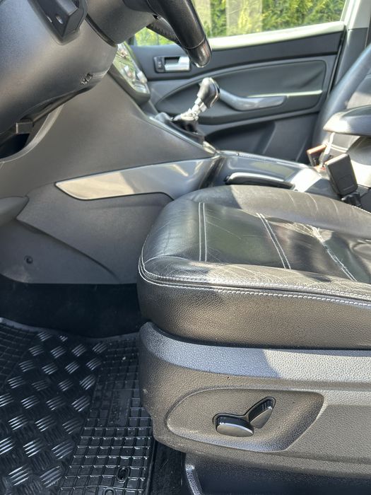 Ford Kuga Titanium 4x4 FULL OPTION