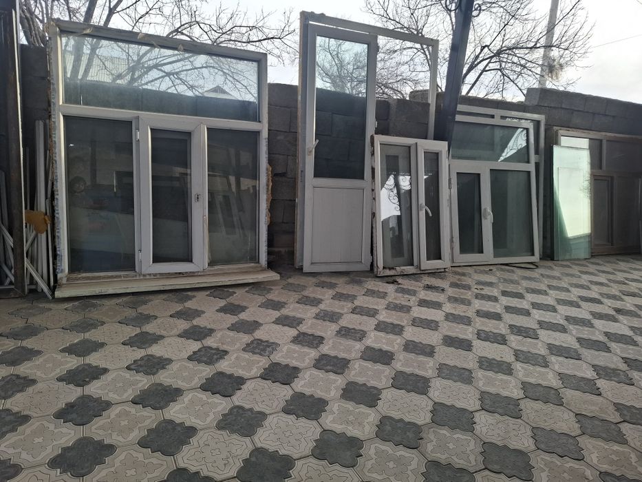 Бу пластик есик терезелер сатылады