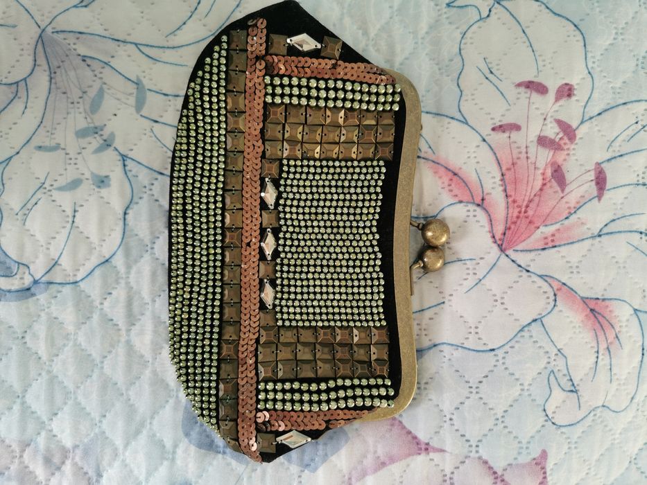 Малка черна Чанта клъч с пайети и камъни