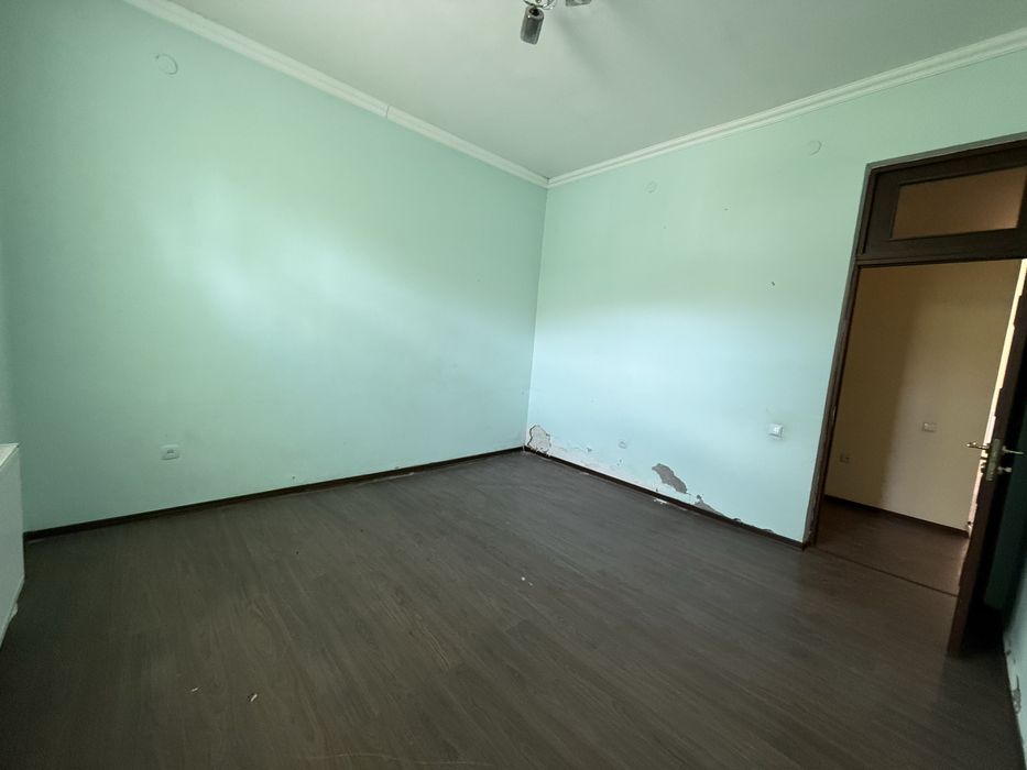 Срочного Сайохатдан коттедж сотувда арзон нархда