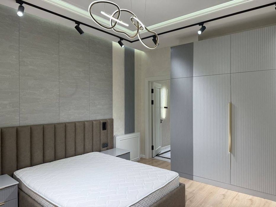 Продается 3х ком квартира, ЖК Дипломат, ор-р: ул. Нукусская, 123м²