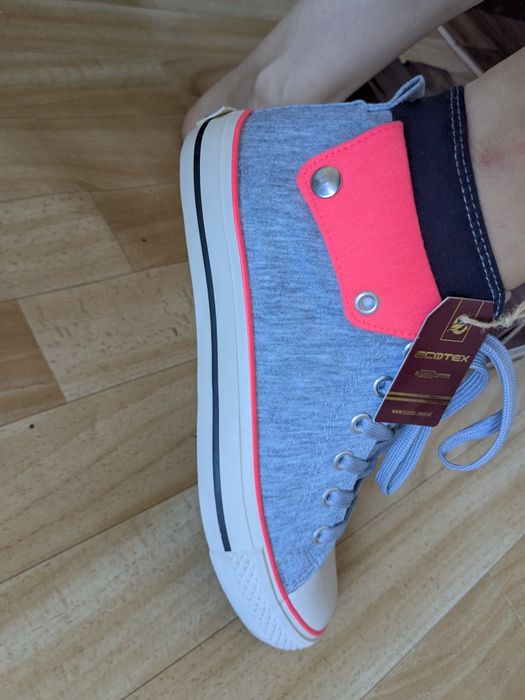 Кеды на девочку ,женские 37,5размер