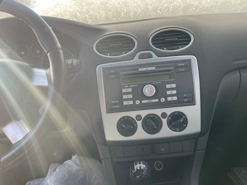 Piese Auto din Dezmembrari Ford focus 2 1.8 diesel 2007