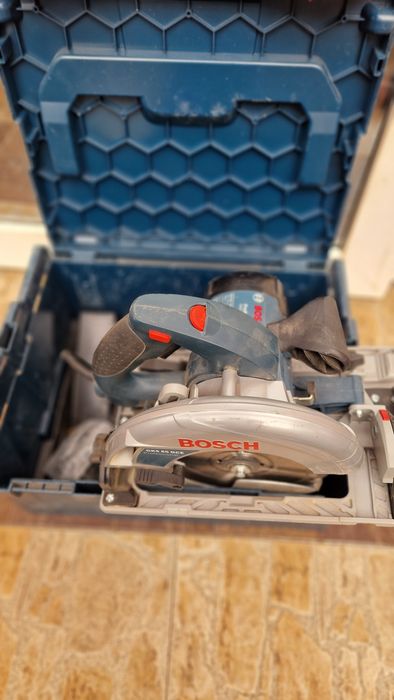 Fierăstrău circular Bosch GKS 65 GCE