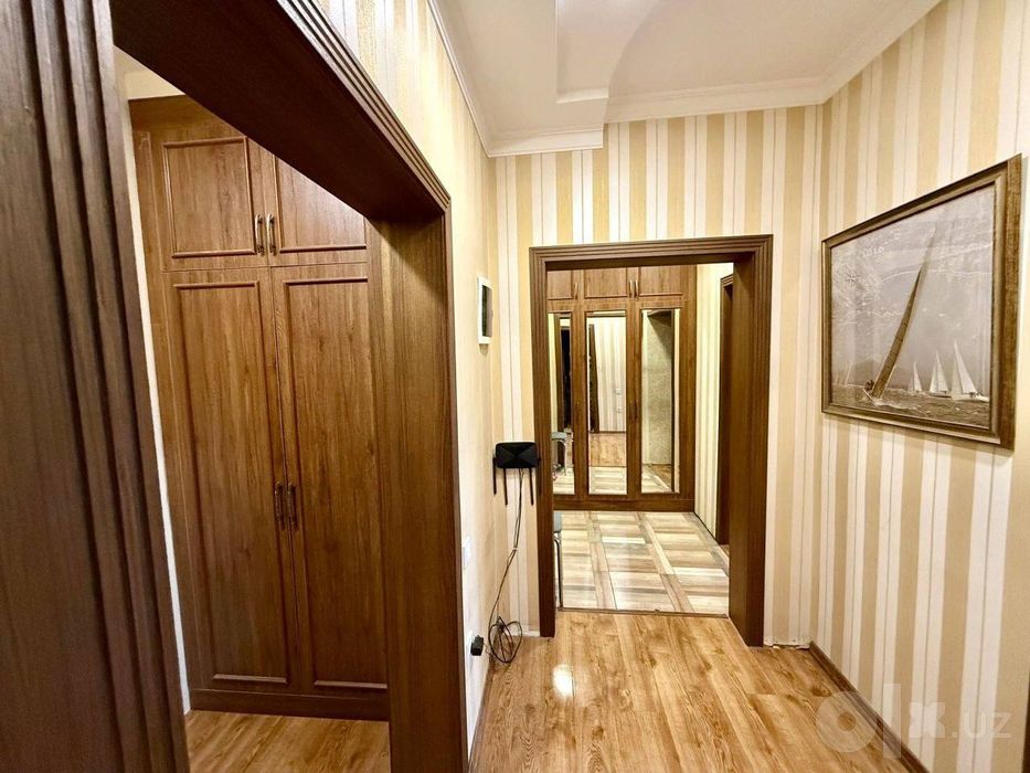 3/8/9 Буйюк Ипак Йули 85м2 Раздельно рядом с метро