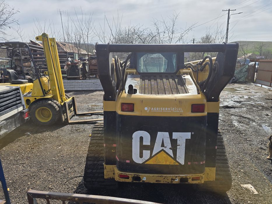 Mini încărcator CATERPILLAR 287B  4,7 tone