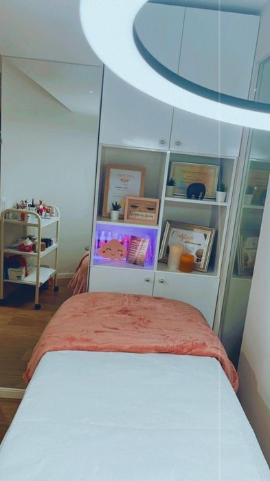 Post cosmetica make up masaj gene manichiură