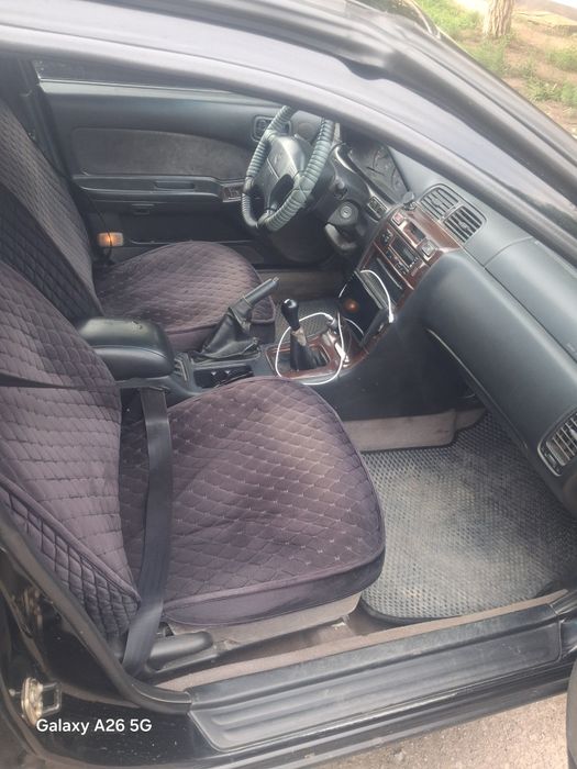 Продам автомобиль Nissan Maxima