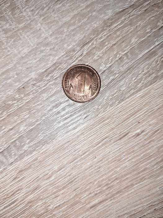 Vând moneda 100 de lei din 1943