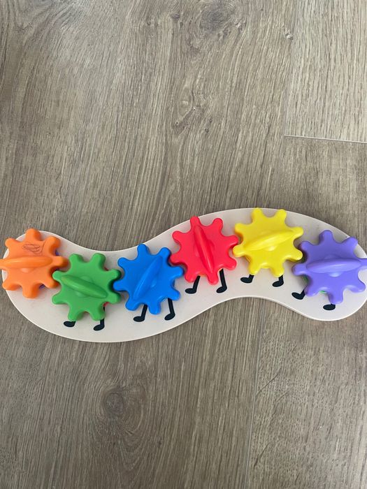 Детски играчки, работещи