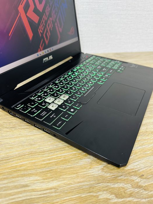 ASUS TUF Ryzen 7 аналог Core i7 Премиум Игровой ноутбук для IT и Игр