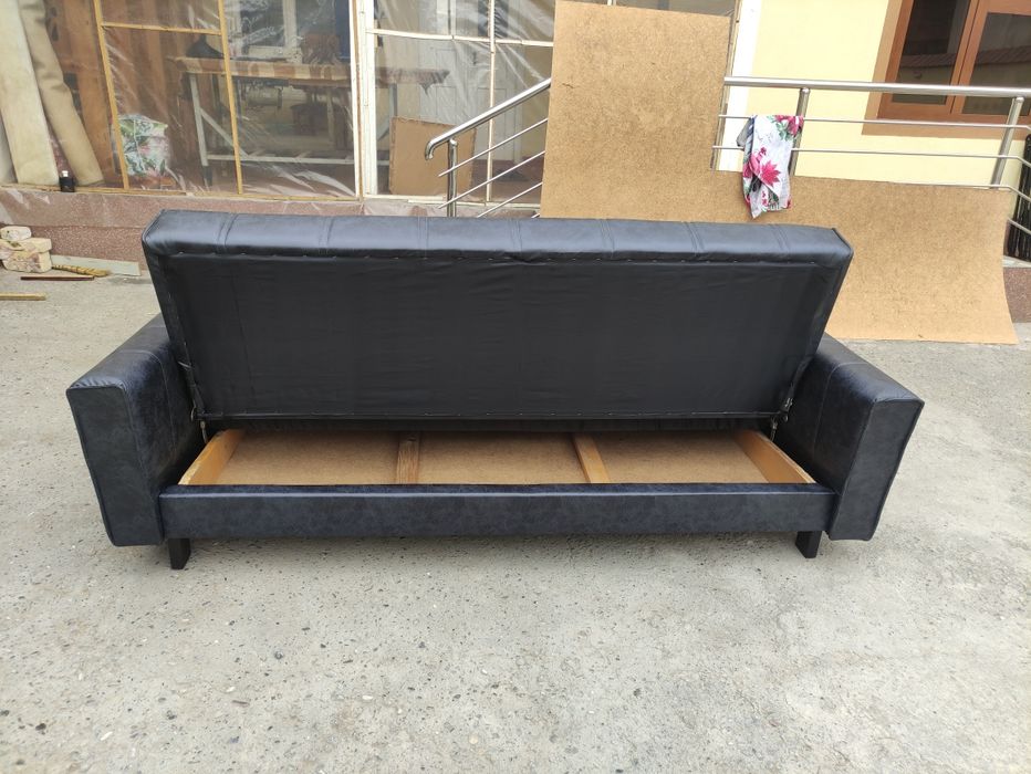 Devan krovat sotiladi